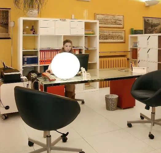 Academy Auberge de jeunesse Florence